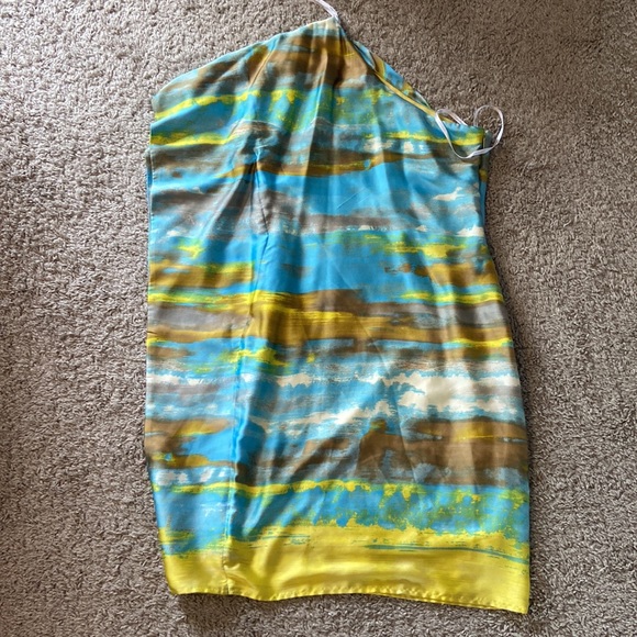 Calvin Klein One-Shoulder Asymmetrical Dress, Size 2 - Picture 7 of 7